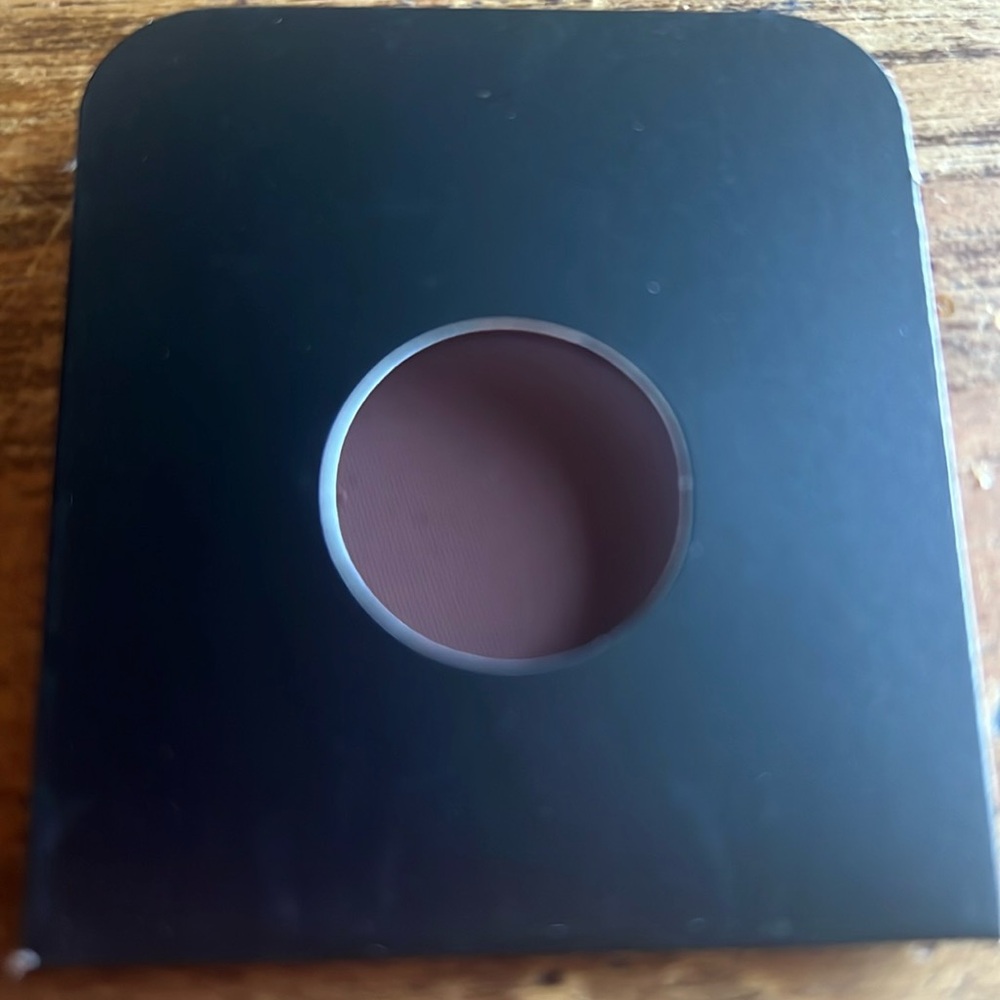 MAC refill eyeshadow Embark for pro palette